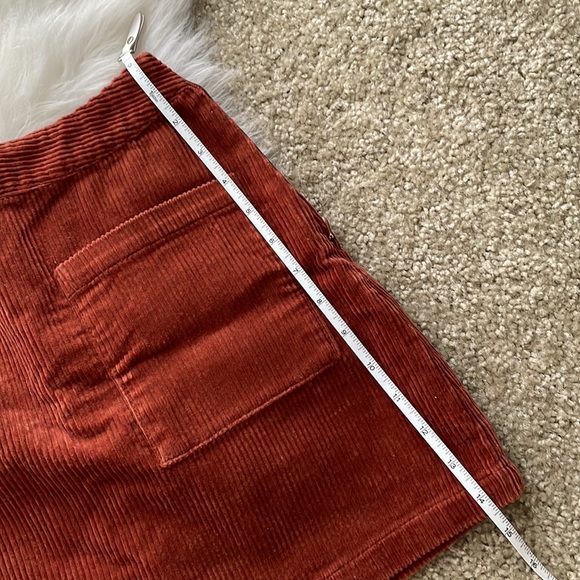 Corduroy Patch Pocket Mini Skirt Size Small - Picture 9 of 9